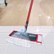 Vileda 1 - 2 Spray Mop complete with Microfibre Pad